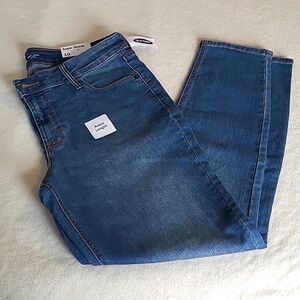 Old Navy Super Skinny Ankle Length Mid-Rise Jeans, NWT